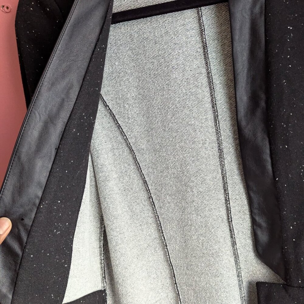 Front Open Blazer - Picture 8 of 8
